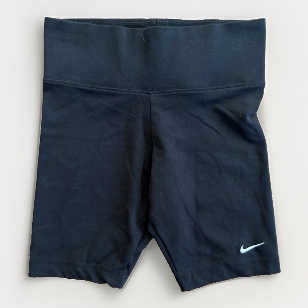 Nike Women's Biker Shorts Size S Black High Rise Dri-FIT Athletic Workout Gym